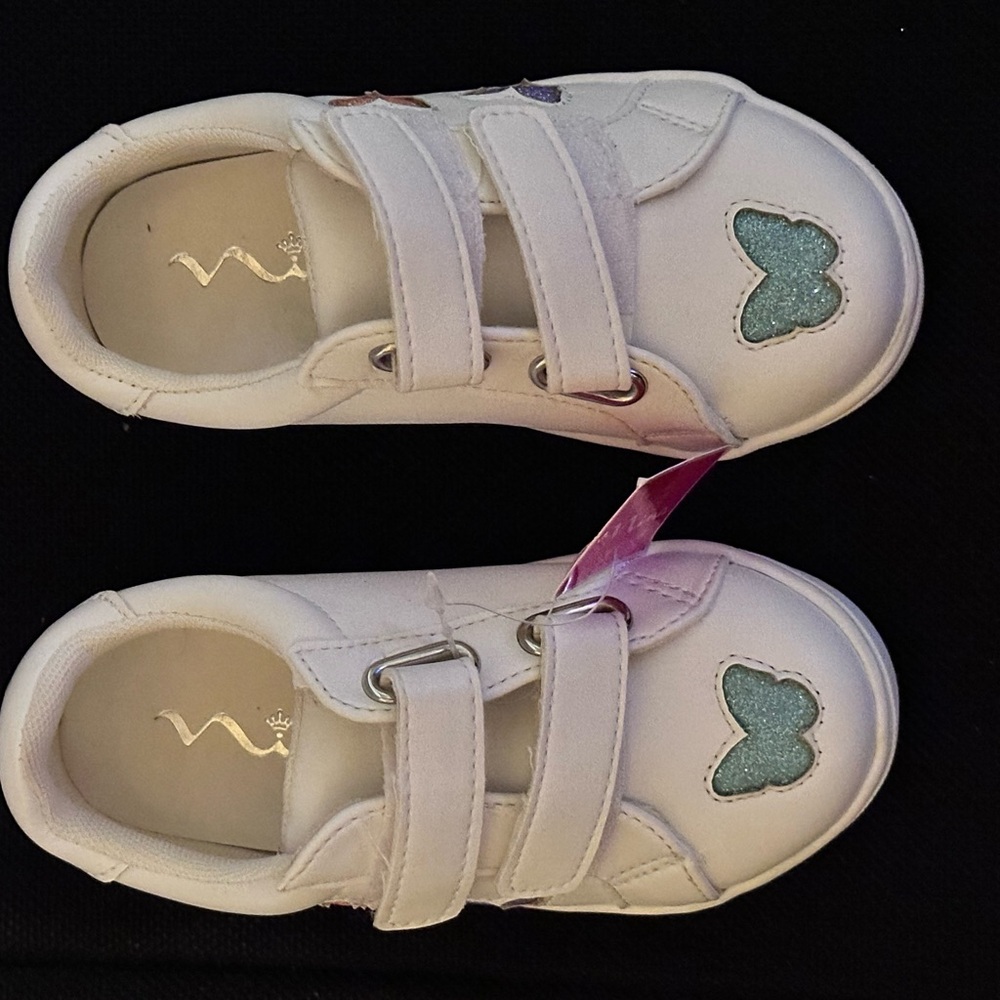 Nina White Kids Sneakers with Butterflies and Velcro Straps